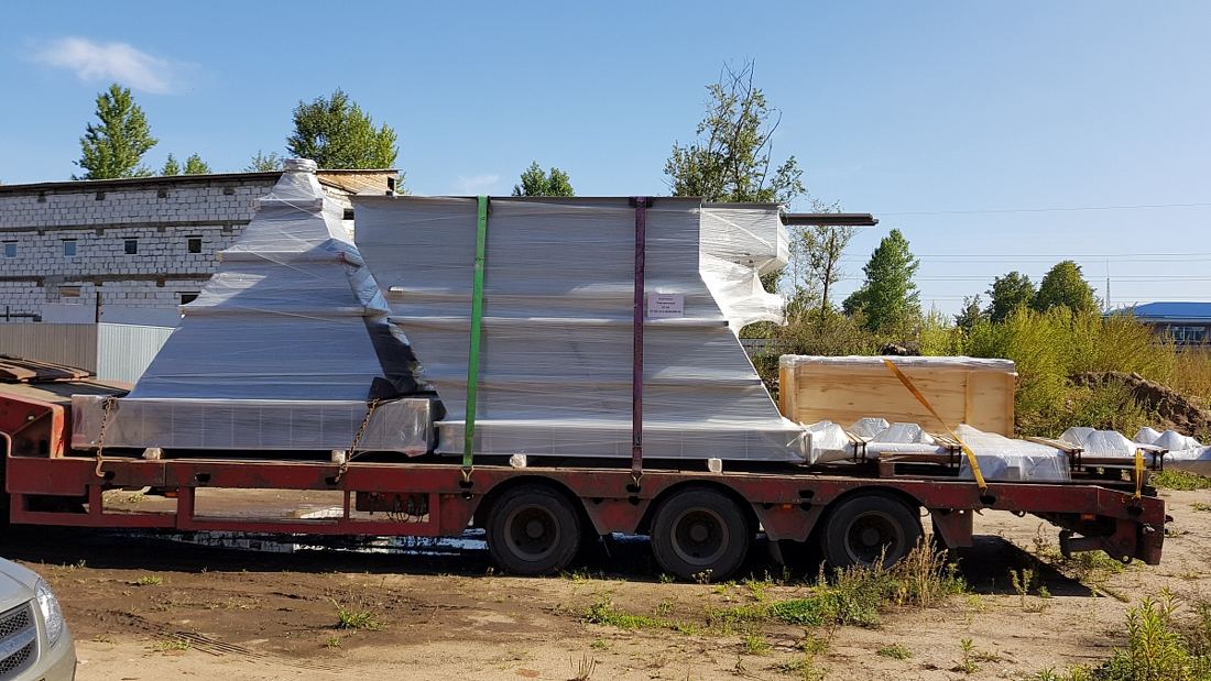 Упакованное оборудование на отгрузке